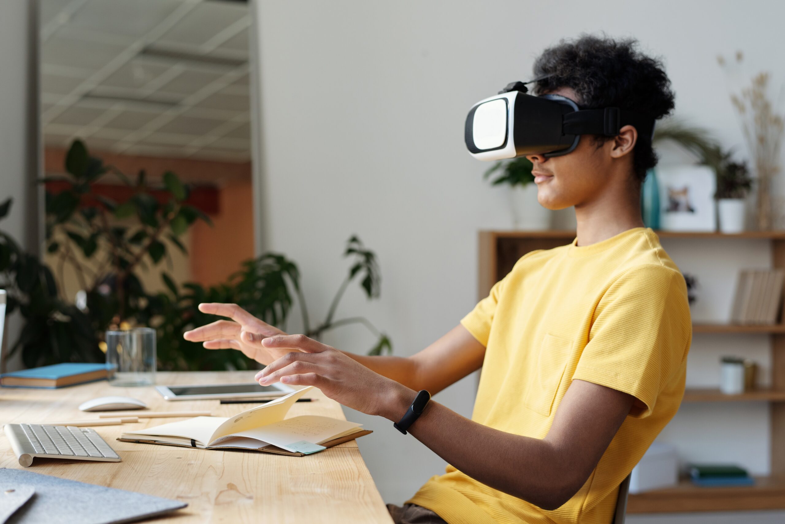 VR Technology, Virtual reality training, VR, Virtual Reality, VR training headset solutions, Virtual reality headset solution, VR headset, Virtual reality headset,